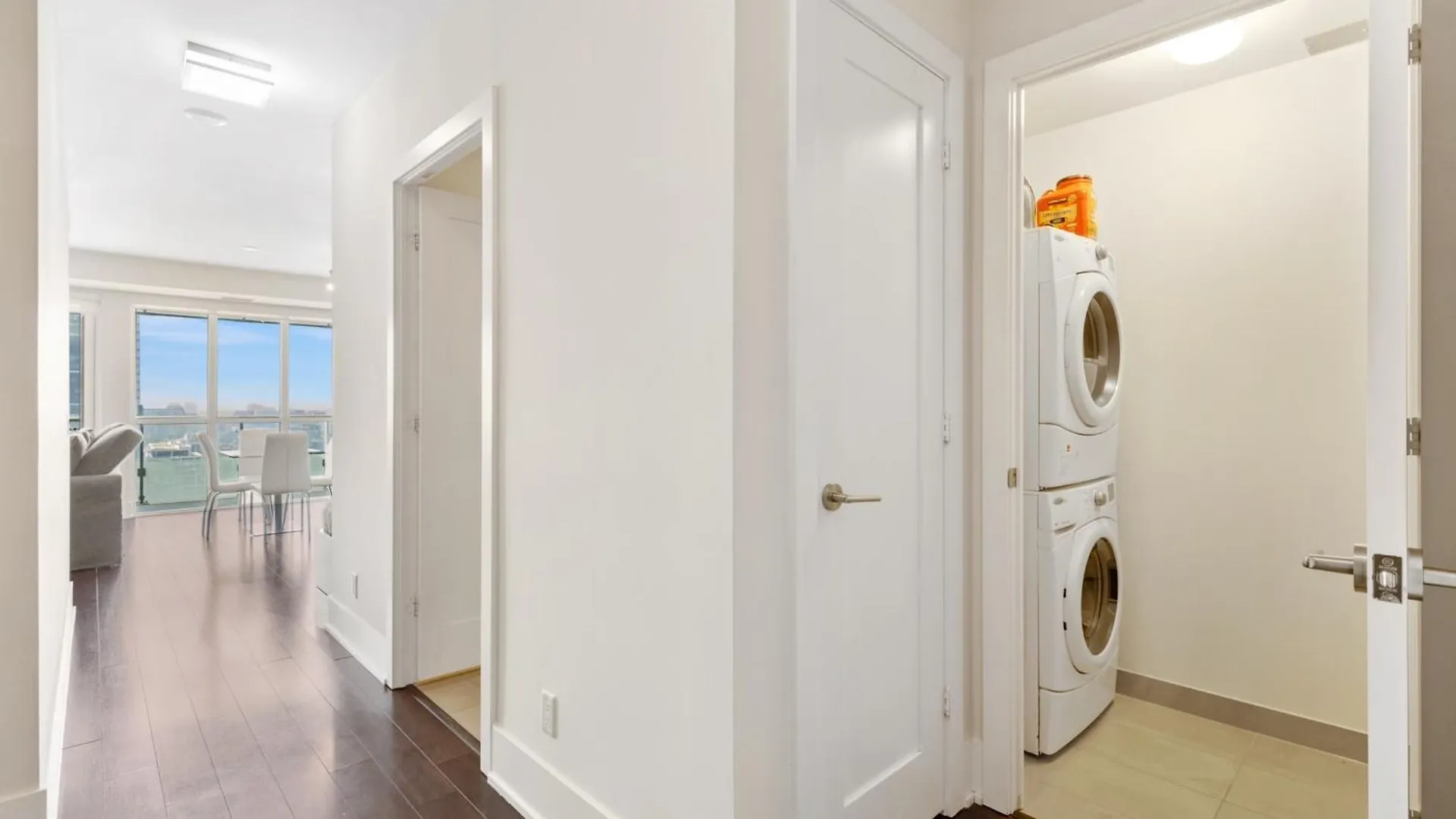 Apartment Lake Views And Rogers Centre - 4Beds - Free Parking Toronto